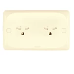 فيش عالمى مزدوج ثلاثى الفتحات 16 امبير الفنار موديل ميرا مقاس  7x14 لون البيج