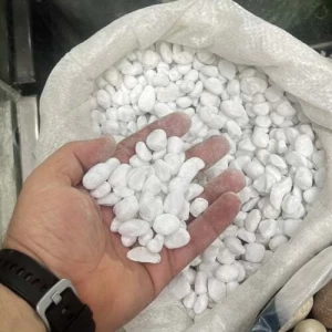 احجار زينة صينى وزن 2 كجم مقاس 3-5 سم لون ابيض | 