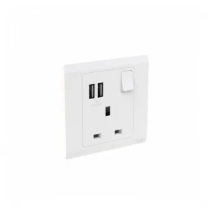 فيش بمفتاح مفرد 13 امبير مع مخرجين USB، 7×7 سم، أبيض، موديل BL261/WE | مؤسسة المنزل الأخضر للتجارة