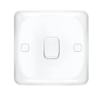 مفتاح كهرباء مفرد 10 امبير ميرا الفنار مقاس 7×7 سم اللون ابيض 