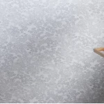 ورق حائط مشجر طول 1.005سم، عرض 53سم، لون أبيض نقي، موديل كيمونو