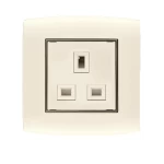 فيش كهرباء مفرد 13 أمبير  الفنار موديل أمنية المقاس  7x7 اللون بيج بحلقة سوداء