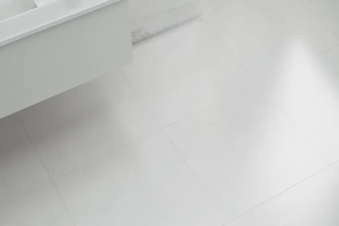 Floor Porcelain Tiles 60x60 cm, Grey Color, Royal Marfil Model | Abyat Company
