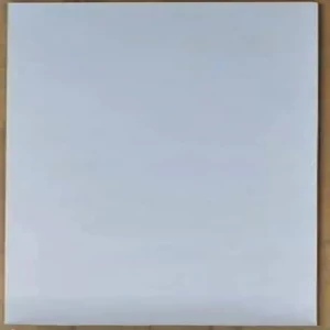 بلاط سيراميك إماراتي 60×120سم لون رمادي فاتح، تصميم ساده | 